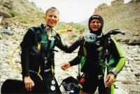 Foto Axel mit Tauchlehrer nach den ersten beiden Freiwasser-Tauchg&auml;ngen